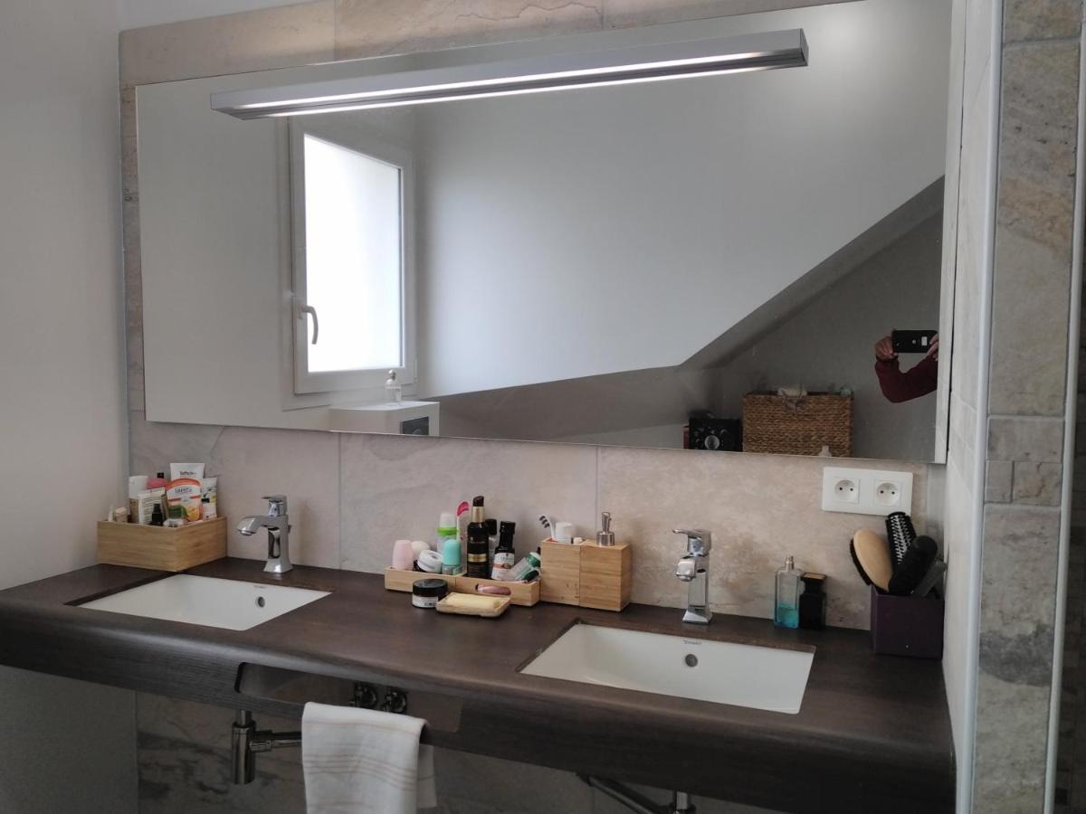 La Villa D A Cote Marigny, Lac De Chalain Mont-Sur-Monnet Екстериор снимка