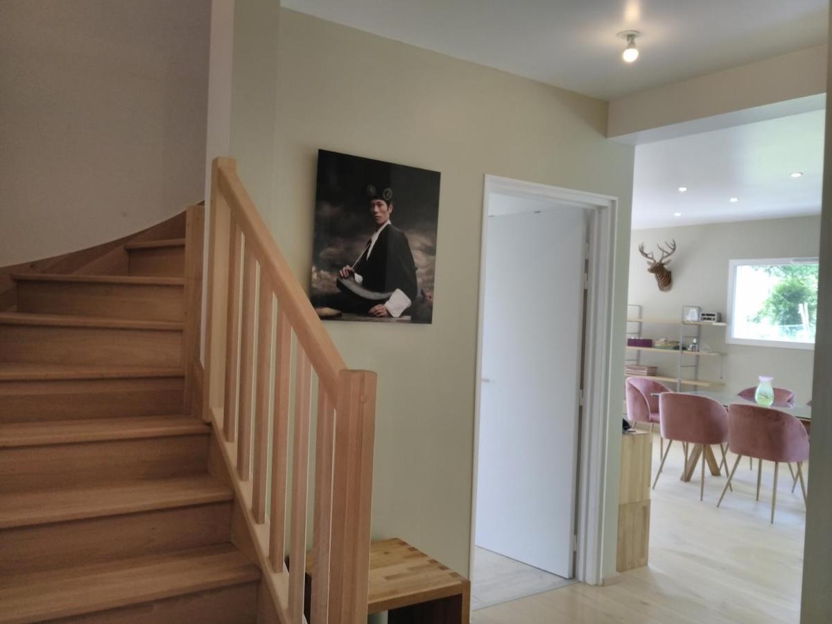 La Villa D A Cote Marigny, Lac De Chalain Mont-Sur-Monnet Екстериор снимка
